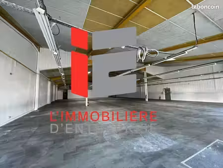 local commercial 750 m²