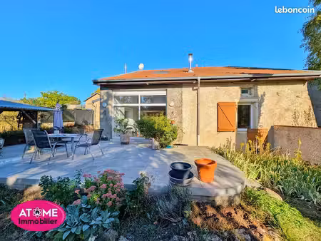 maison 5 pièces 180 m²