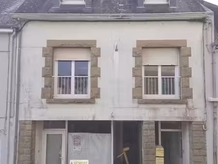 gourin | immeuble 225 m² - local commercial avec studio et 2 t3