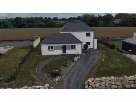 pavillon 6 chambres - saint-clair-sur-l'elle 174 m2