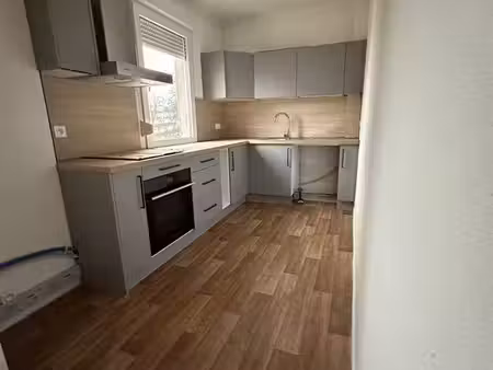 ? à louer – grand appartement de 130