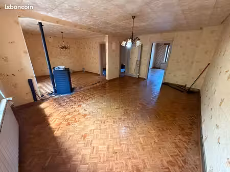 maison 6 pièces de 160 m2 avec possibilité de faire 2 appartements