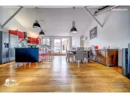 maison 5 pièces 146 m²