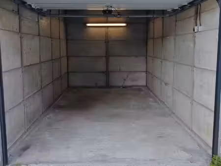 garage à louer