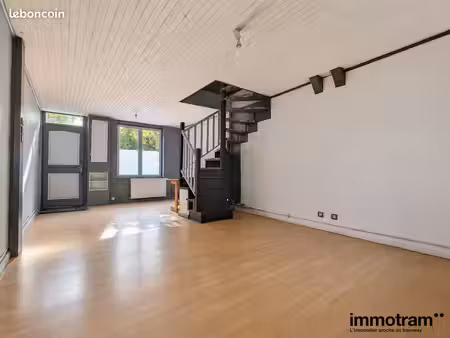 maison 4 pièces 82 m²