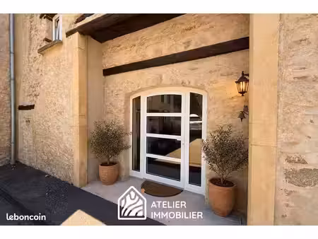 propriété 8 pièces 252 m²