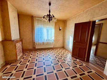 maison 6 pièces 90 m²