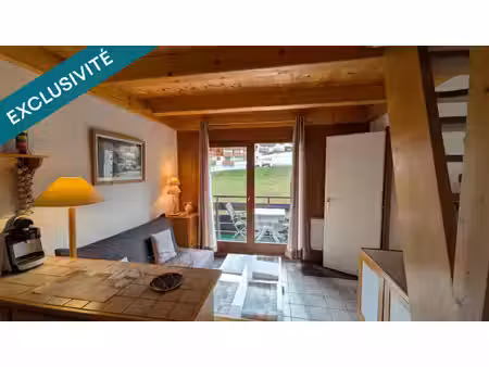 appartement 2 pièces avec mezzanine au pied des pistes vendu avec box fermé et grande cave
