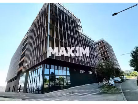 location bureaux 140m² à 363m²