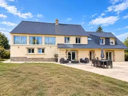 vente maison à lanhélin (35720) : à vendre / 169m² lanhélin