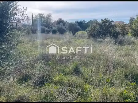 876 m² pour donner vie à votre projet !