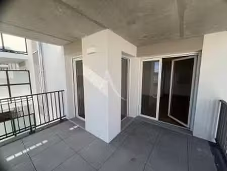 location appartement 3 pièces à challans (85300) : à louer 3 pièces / 61m² challans