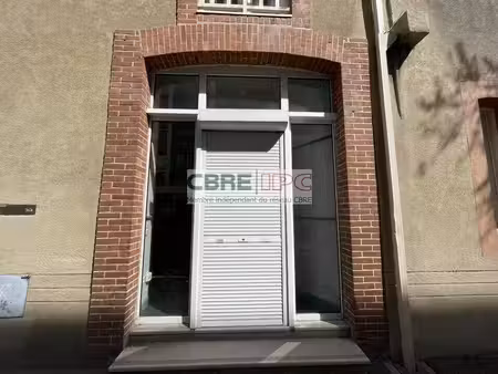 local commercial à louer