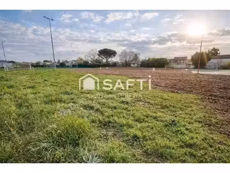 terrain constructible neuf à vendre