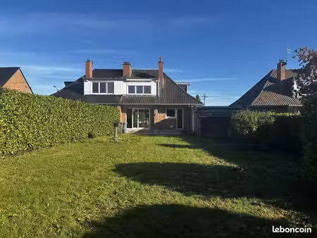 maison 5 pièces 90 m²