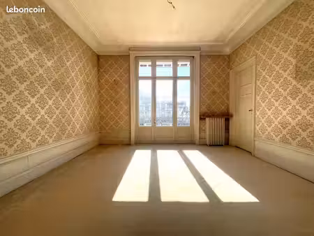 appartement 6 pièces 166 m²