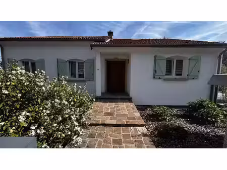 maison de prestige en vente mont-saint-martin  france