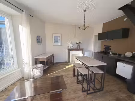 t2 duplex rénové  vue sur port du légué