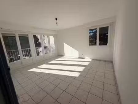 appartement 2 pièces 52 m² à louer épernay 51200 ? | era immobilier