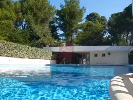 location appartement 4 pièces 101.23 m² à montpellier (34000)  2 324 €