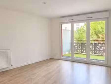 location appartement 3 pièces à saint-sébastien-sur-loire martellière (44230) : à louer 3 