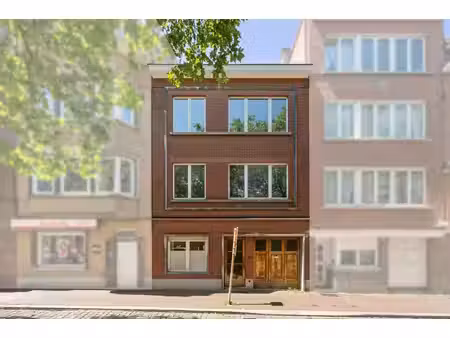 tweegezinswonig met tuin en garage in ganshoren