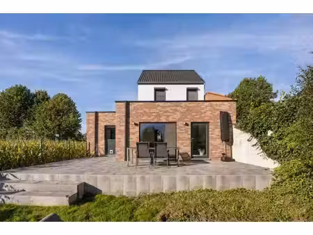 instapklare woning op 4a50ca te heukelom.