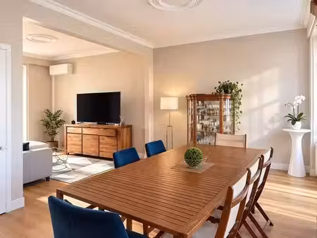 bel appartement duplex de caractère-116 85 m2 landivisiau centre