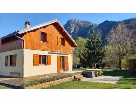 maison de 131 m² à le bourg-d'oisans