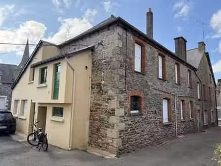 vente immeuble à plessala (22330) : à vendre / 223m² plessala