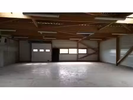 location local d’activités joué-lès-tours 37300 280m²