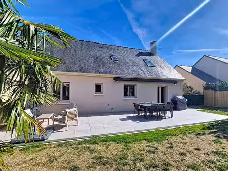 vente maison 6 pièces  115.00m²  châteauneuf