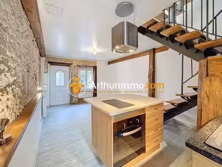 location maison de village 3 pièces 48 m2 à saint-marcel-bel-accueil