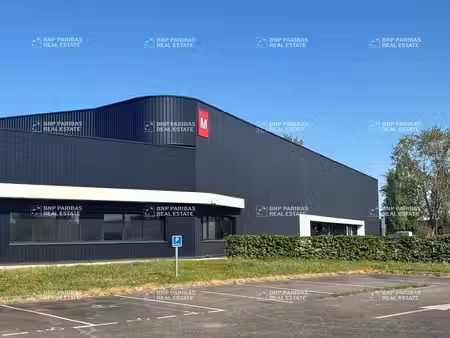 location local d’activités élancourt 78990 2486m²