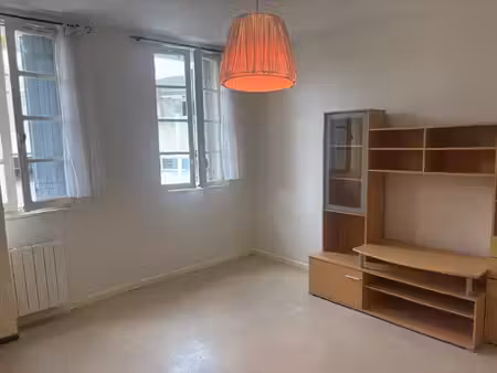 location appartement 2 pièces 40m² montpellier 34000