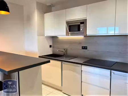 location appartement 2 pièces 39m² montauban 82000