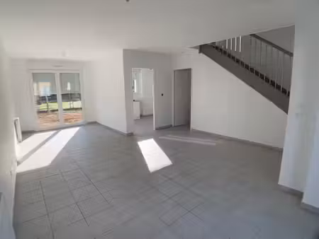 location maison 5 pièces 102m² mondonville 31700