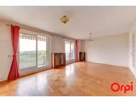 vente appartement 4 pièces 96.63 m² à caluire-et-cuire (69300)  330 000 €