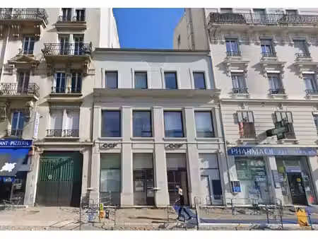 achat local professionnel 576m²