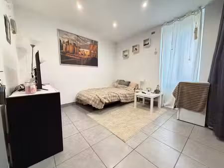 immeuble de 3 studios – fort potentiel locatif – idéal investisseur
