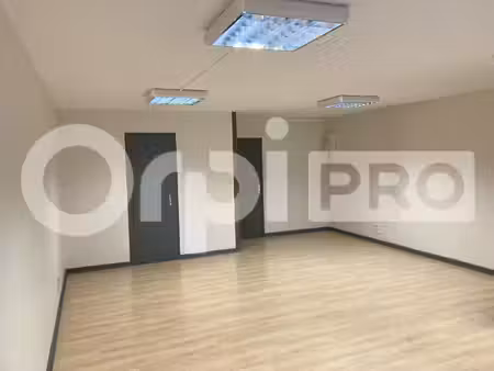 vente commerce la rochelle 17000 46m²