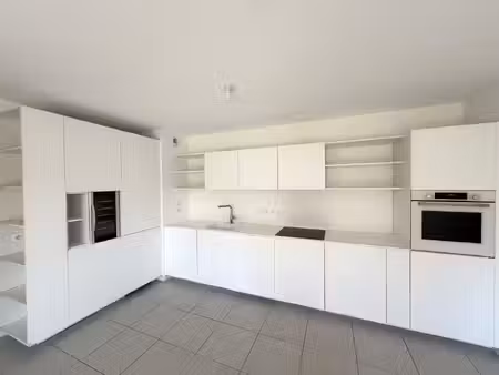 location appartement 3 pièces 67m²