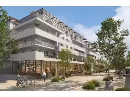 location commerce saint malo 35400 269m²