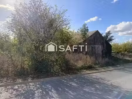 vente terrain 2135 m² à clesse (79350)  9 000 €