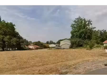 vente terrain 704 m² à creysse (24100)  22 600 €