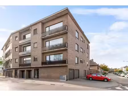 appartement te koop in brasschaat met 2 slaapkamers