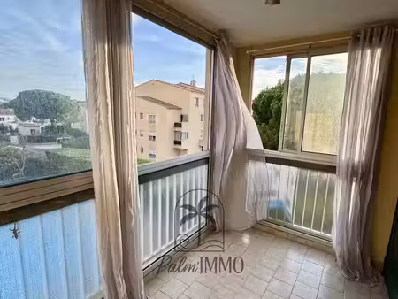 vente appartement 1 pièce 27.3 m² à sanary-sur-mer (83110)  159 000 €