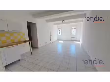vente appartement 3 pièces 52.1 m² à vidauban (83550)  111 000 €