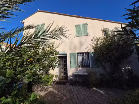 maison familiale type 5 - environ 107m2 - 4 chambres  2 sde/