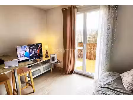 vente appartement 1 pièce 18 m² à la londe-les-maures (83250)  125 000 €